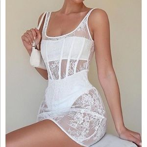 White fox boutique “Please me mini dress” size XS